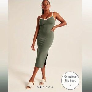 NWT Abercrombie & Fitch Notch-Neck Midi Dress
